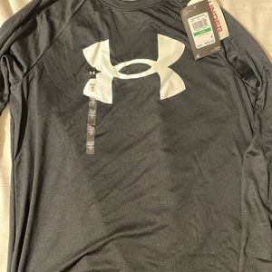 Youth Large Under Armor Long Sleeve Performance Shirt (Black)